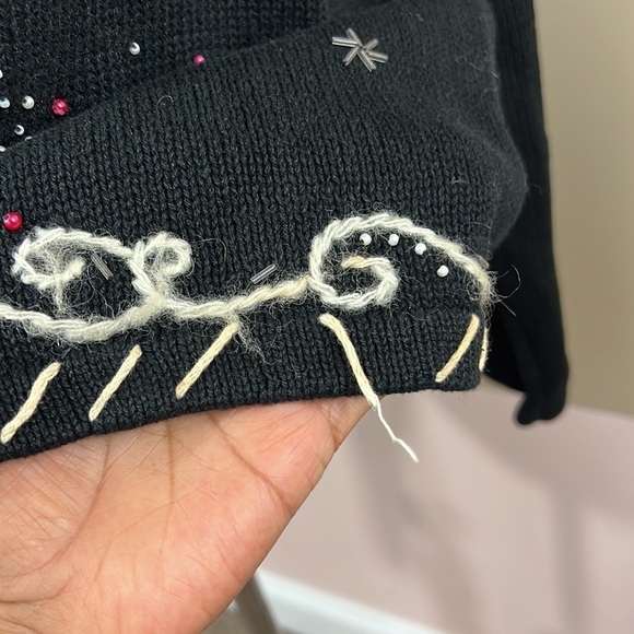 Vintage Erika Black Embroidered Beaded Winter Snow Ice Skater Cardigan Full Zip - Picture 5 of 10